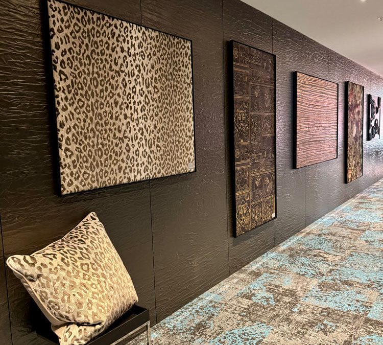 Besuch im Hotelkompetenzzentrum Oberschleißheim: Schick COLORE als Platin Partner